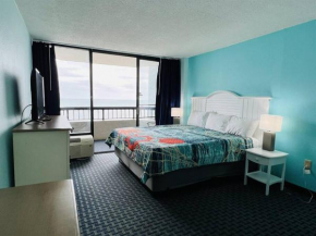 *OCEANFRONT*KING BED*Tons of WATER AMENITIES*Renovated*K126